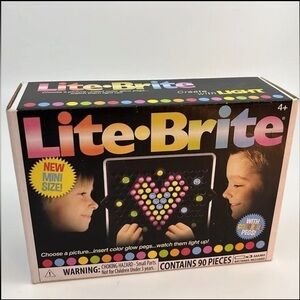 Spark Your Imagination w Lite-Brite Mini‎ - The Perfect Travel-Sized Ligh…